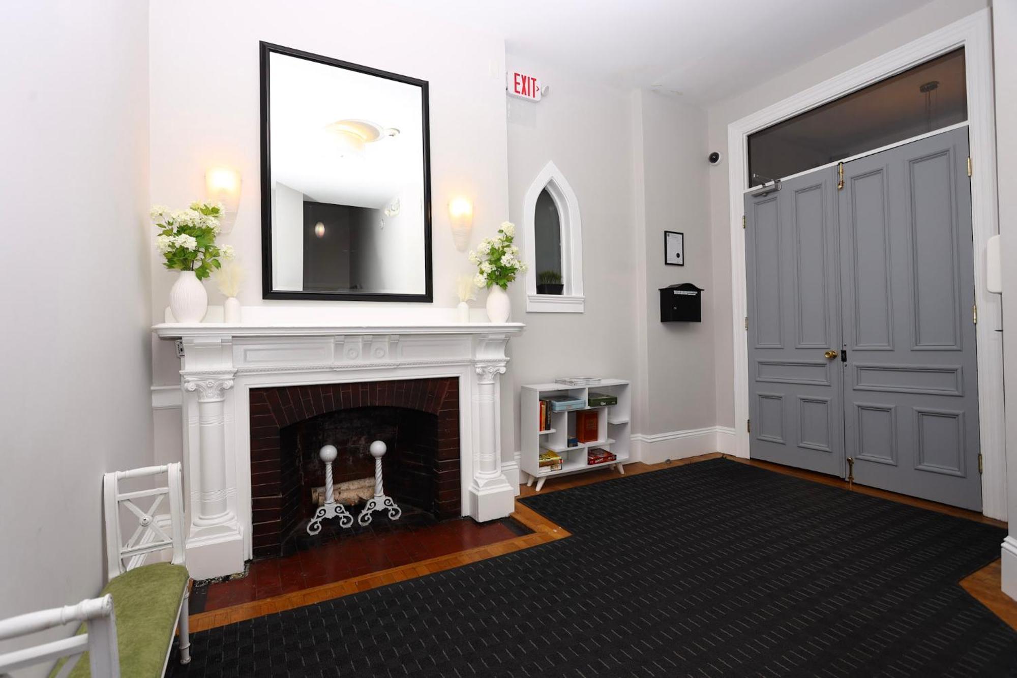 Stylish Newbury Street Studio, #4 Boston Eksteriør bilde