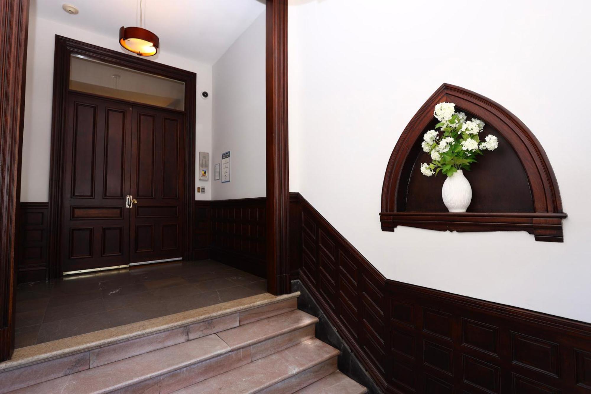 Stylish Newbury Street Studio, #4 Boston Eksteriør bilde